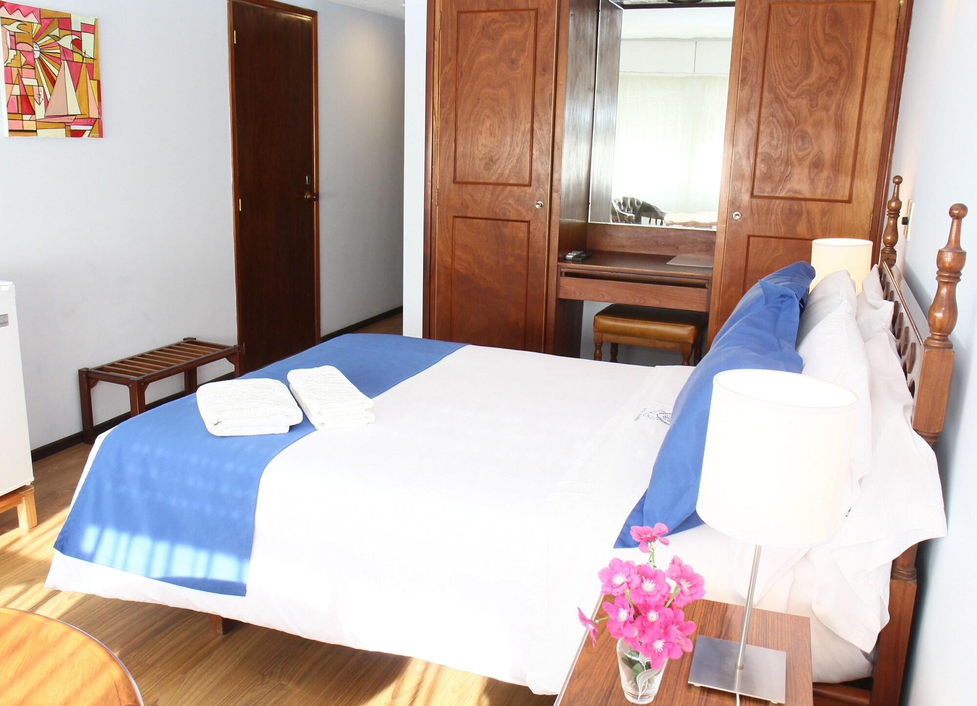 Alhambra Hotel 3*