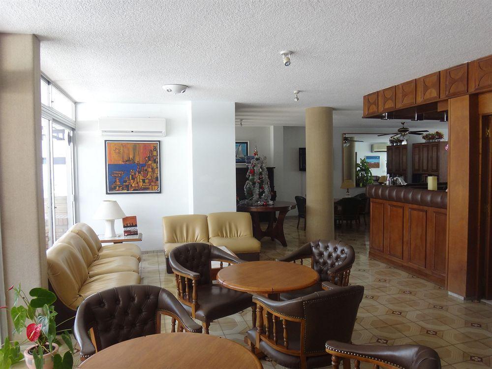Alhambra 3* Punta del Este