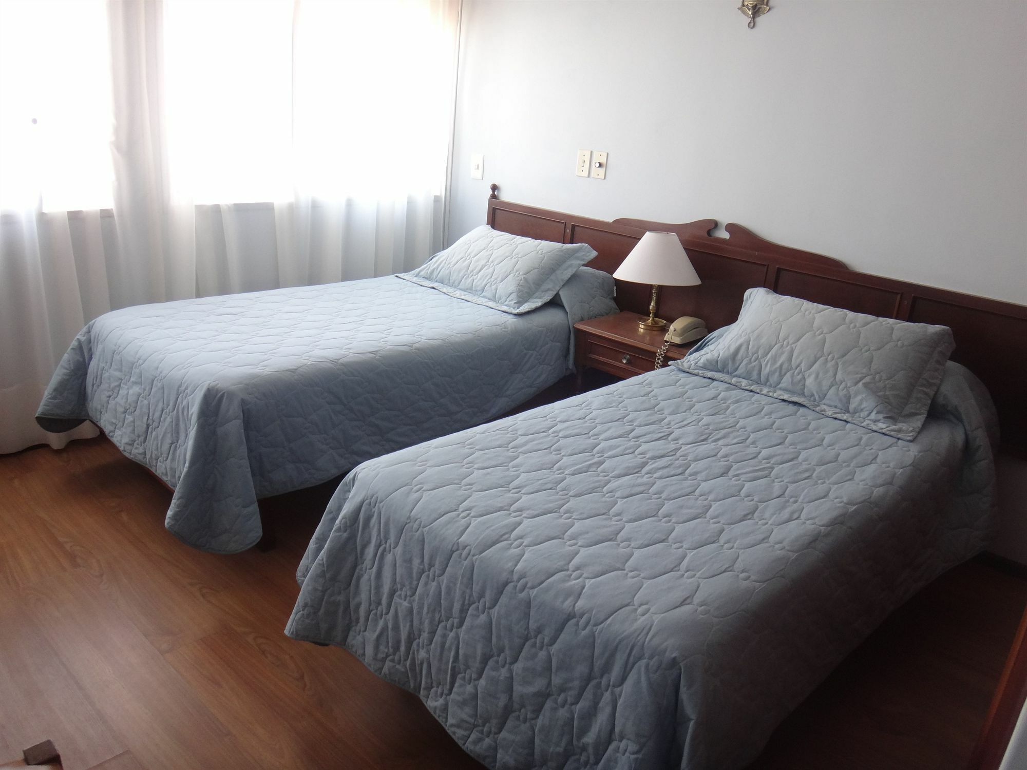 Alhambra Hotel 3*